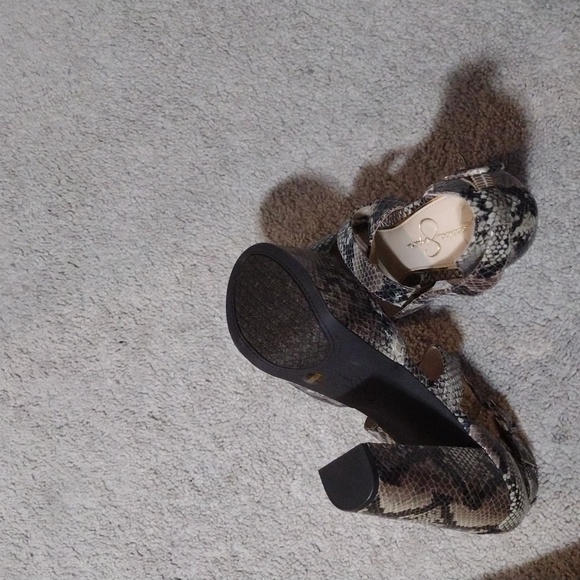 Never Worn by Jessica Simpson size 9.5 - Picture 4 of 4